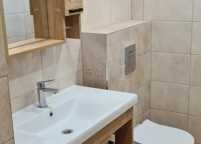 Maria Nyaraló Ahtopol